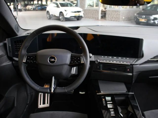 Opel Astra GS-Line Grand Sport