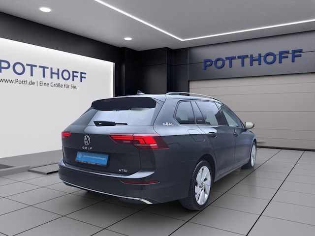 Volkswagen Golf 1.5 eTSI DSG Variant