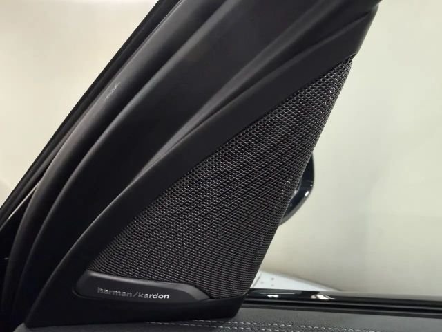 BMW X3 40d Standhzg AHK ACC 360° HK HUD Pano