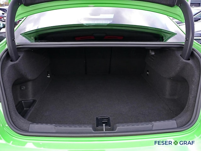 Audi RS3 Quattro S-Tronic Sedan