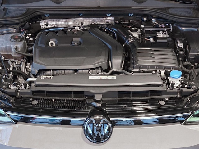 Volkswagen Golf 1.5 eTSI DSG Golf VIII Move