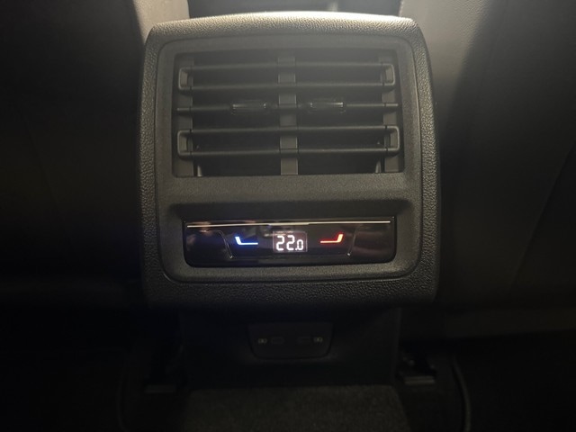 Volkswagen Golf 1.5 eTSI Golf VIII