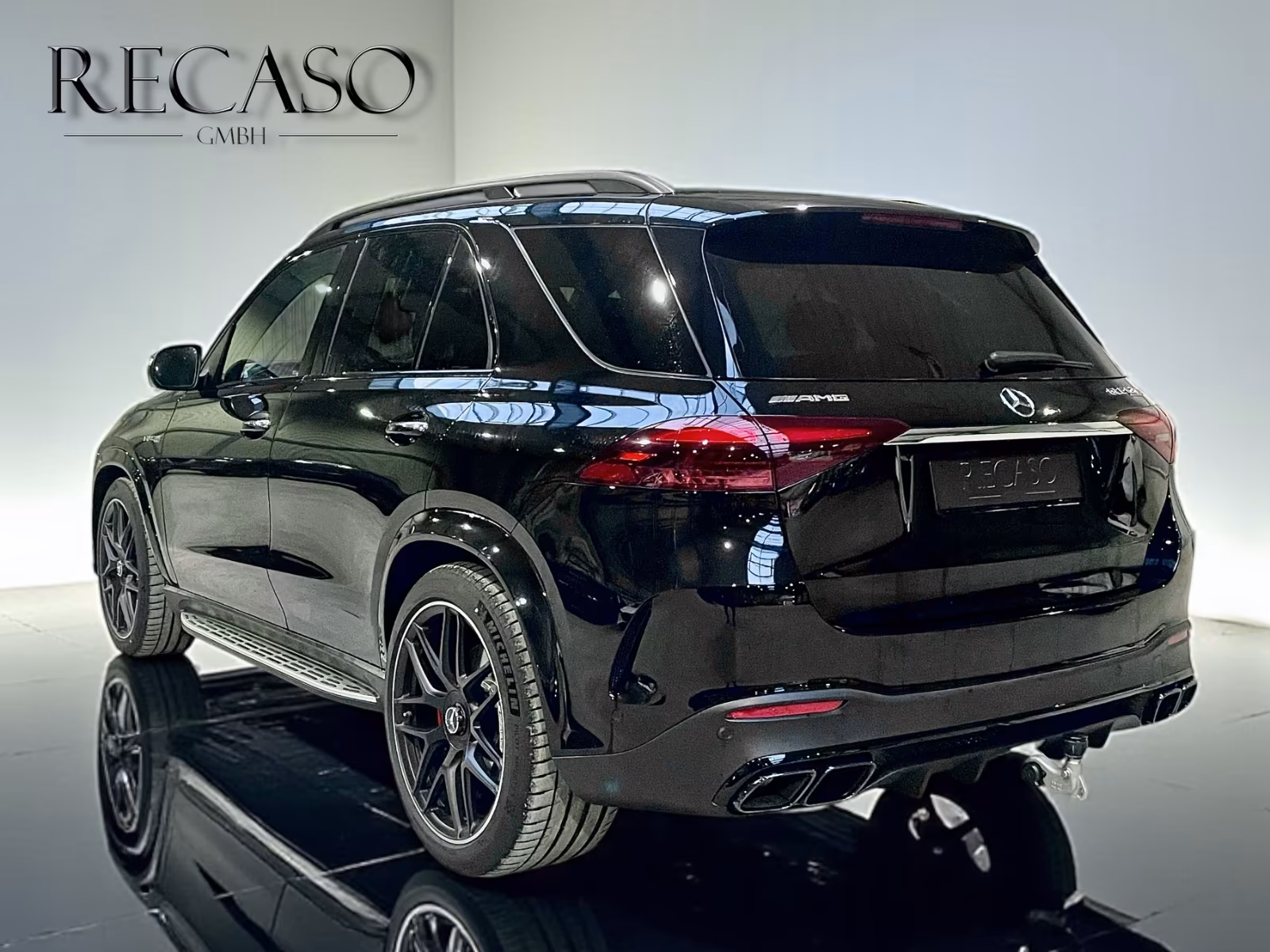 Mercedes-Benz AMG GLE *PREMIUM PLUS*CARBON*PANO*STANDHZG*