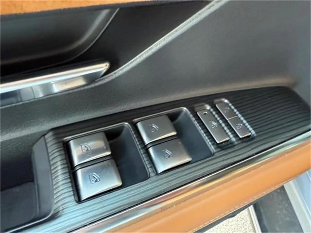 Mazda 6e Plus Takumi