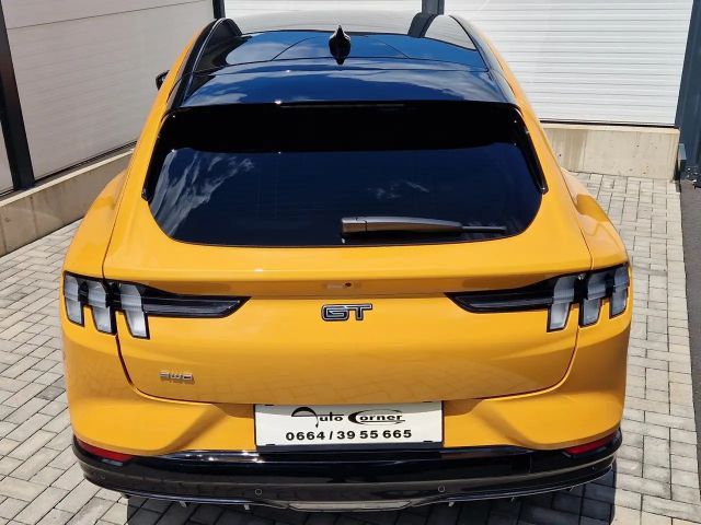 Ford Mustang Mach-E AWD GT