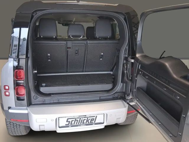 Land Rover Defender 3.0 90 D200 SE