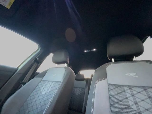 Volkswagen Taigo 1.0 TSI R-Line