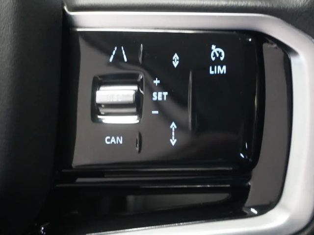 Land Rover Discovery Sport AWD SE