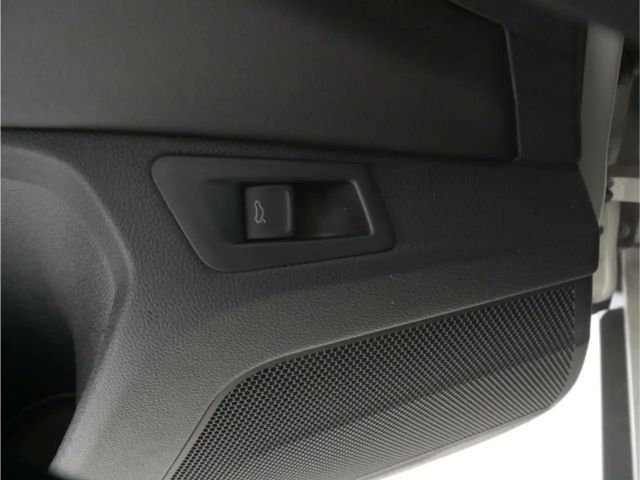 Volkswagen T-Roc 1.5 TSI R-Line Style