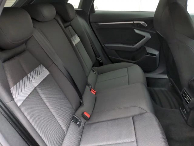 Audi A3 35 TFSI S-Tronic Sedan