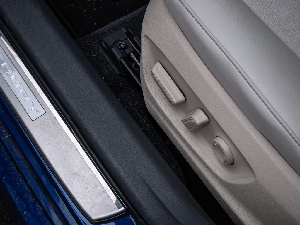 Toyota Camry Executive