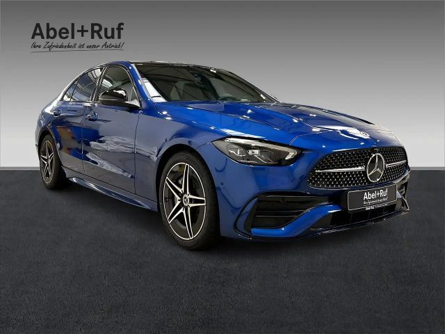 Mercedes-Benz C 200 AMG Line Sedan