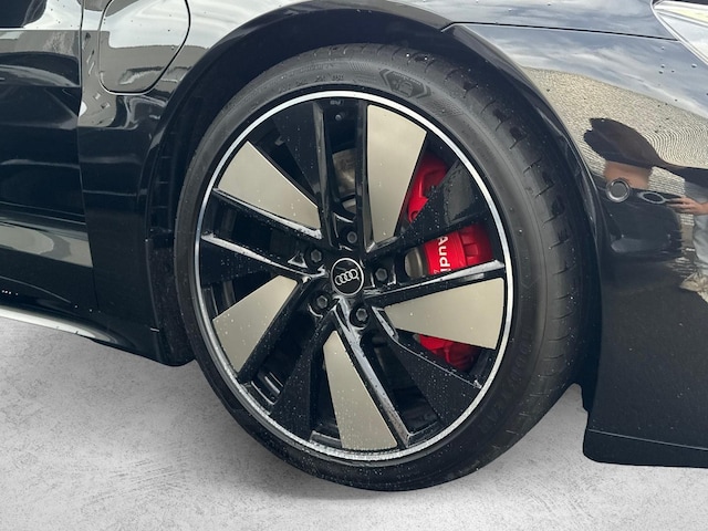 Audi RS e-tron GT Quattro