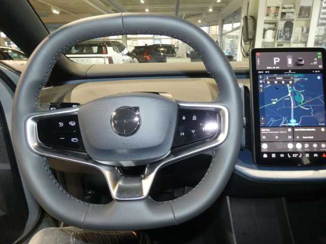 Volvo EX30 Extended range Plus Single motor