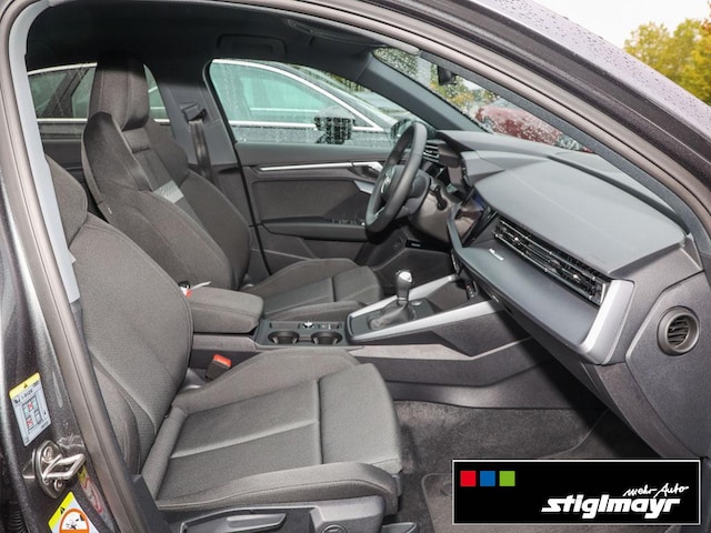 Audi A3 35 TFSI S-Line Sedan