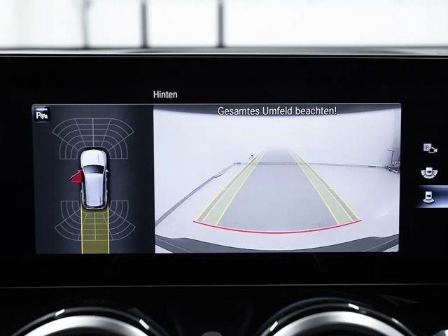 Mercedes-Benz EQB 250