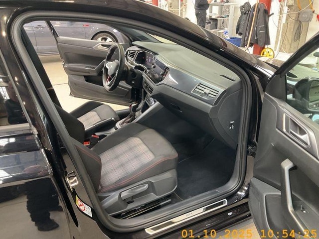 Volkswagen Polo 2.0 TSI DSG