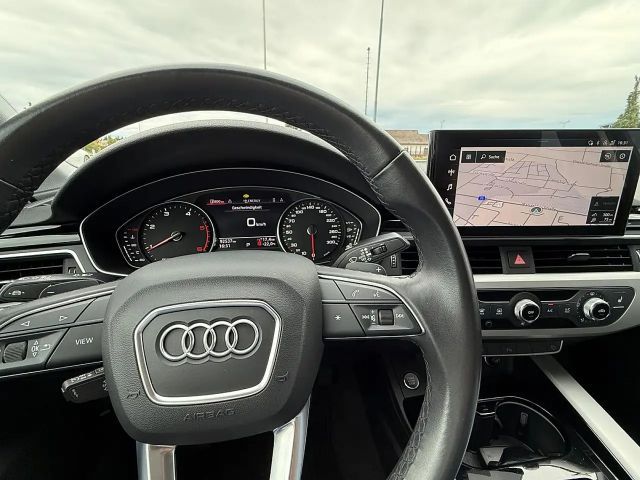 Audi A4 35 TDI S-Tronic Sedan
