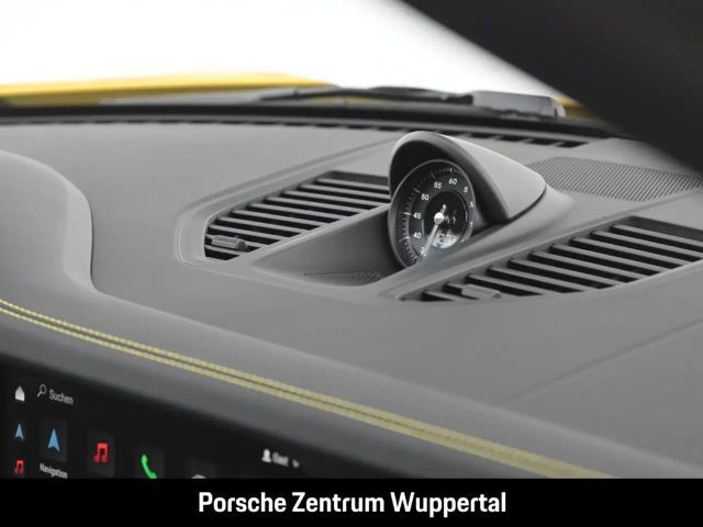 Porsche 992 4 Coupé GTS Targa