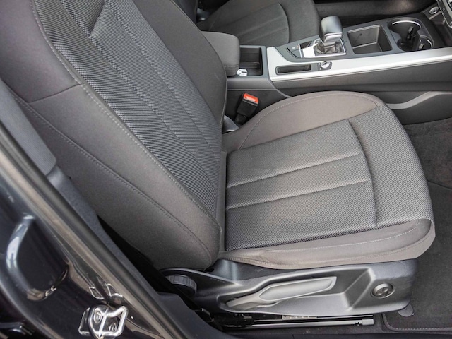 Audi A4 40 TDI Quattro S-Tronic Sedan