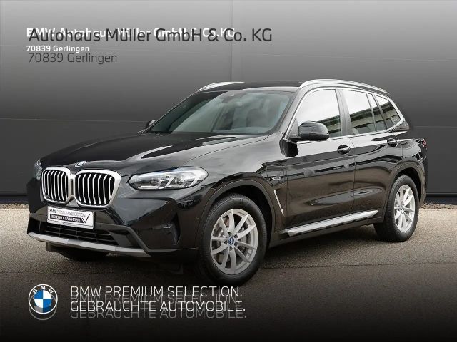 BMW X3 xDrive30e