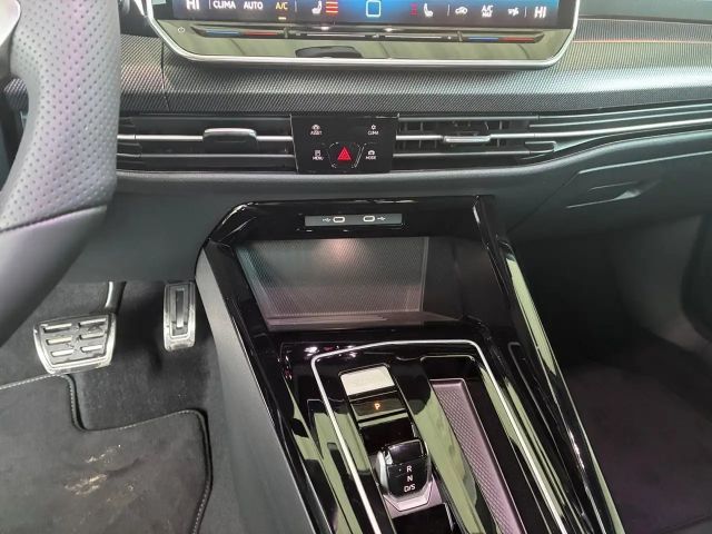 Volkswagen Golf DSG Sport