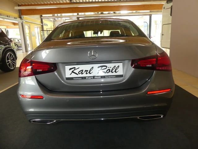 Mercedes-Benz A 200 Progressive