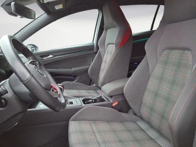 Volkswagen Golf 2.0 TSI GTI