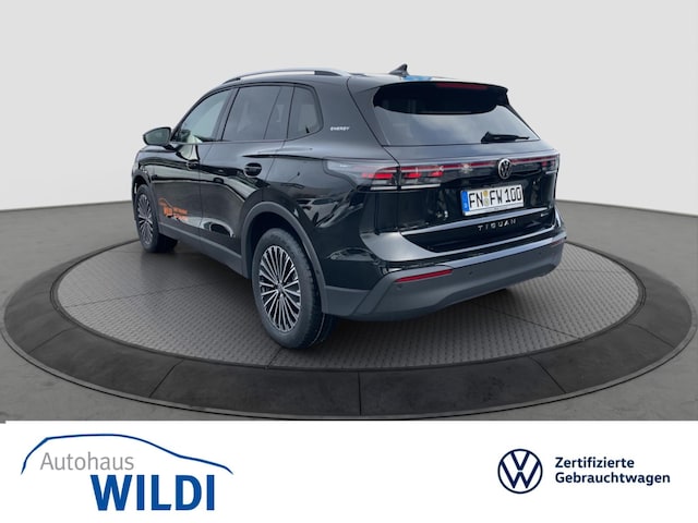 Volkswagen Tiguan 2.0 TSI DSG