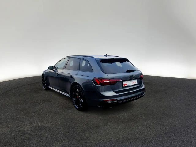 Audi RS4 Competition Quattro