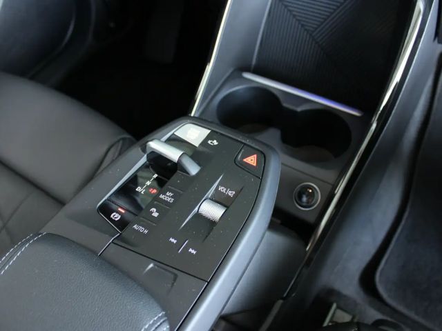 BMW 220 220i Active Tourer