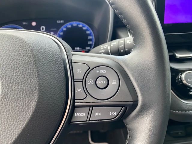 Toyota Corolla Hybride Team D