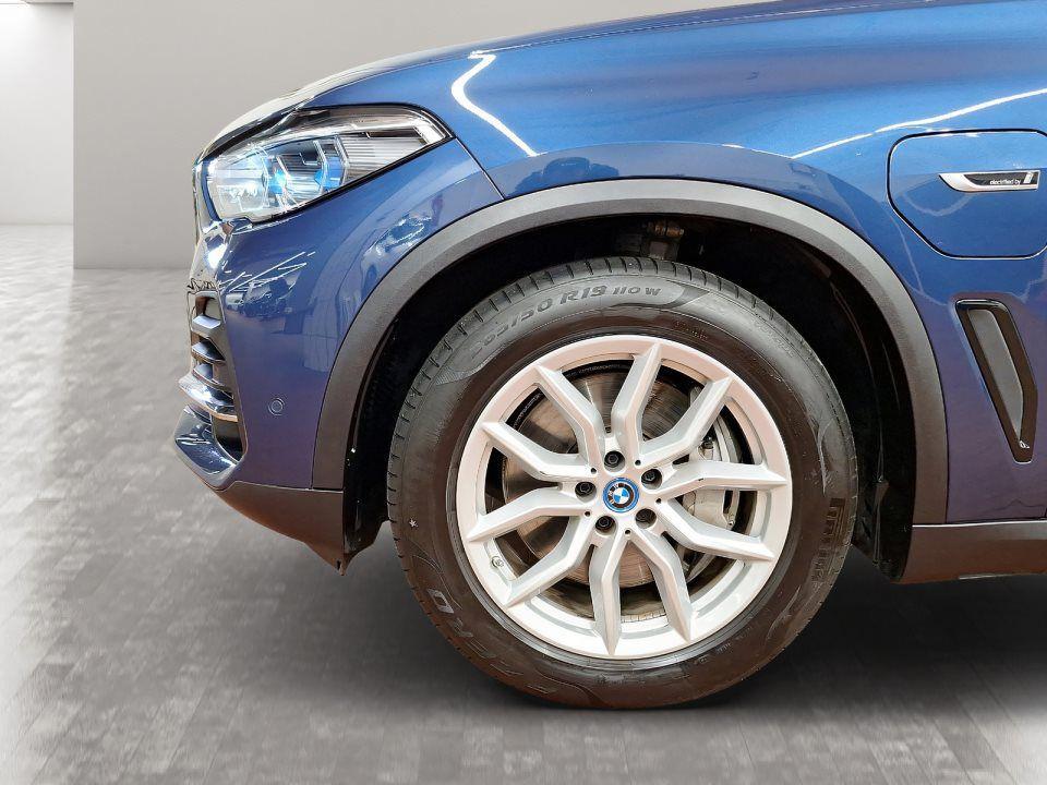 BMW X5 xDrive45e