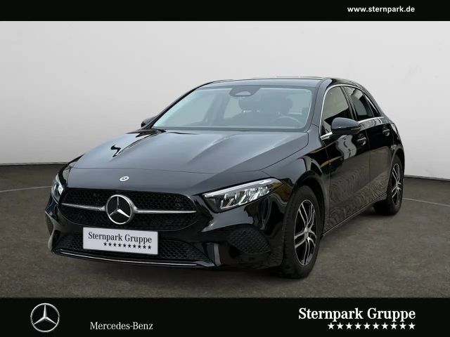 Mercedes-Benz A 180 Progressive