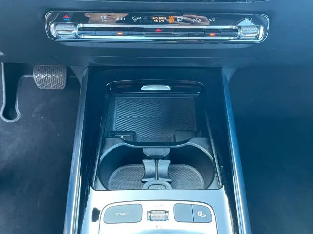 Mercedes-Benz B 200 B 200 d Progressive