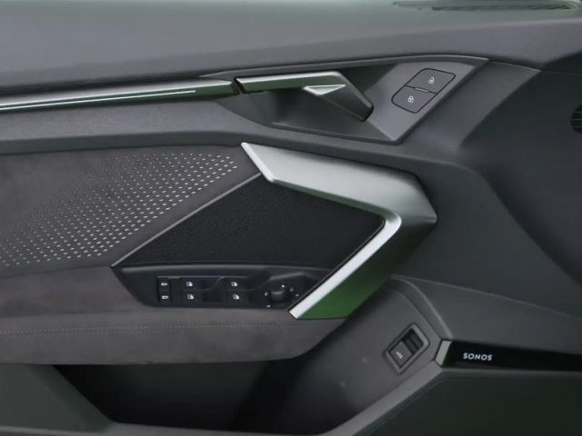 Audi RS3 Quattro S-Tronic Sedan