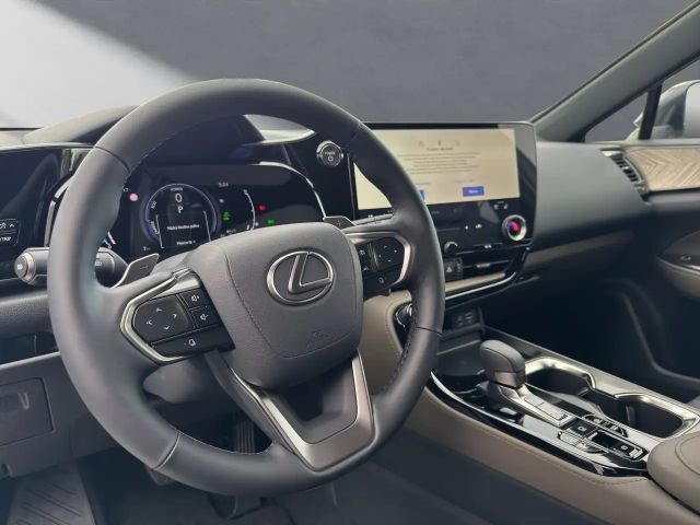 Lexus NX 450h 4x4