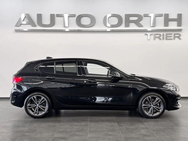 BMW 118 118i Sedan