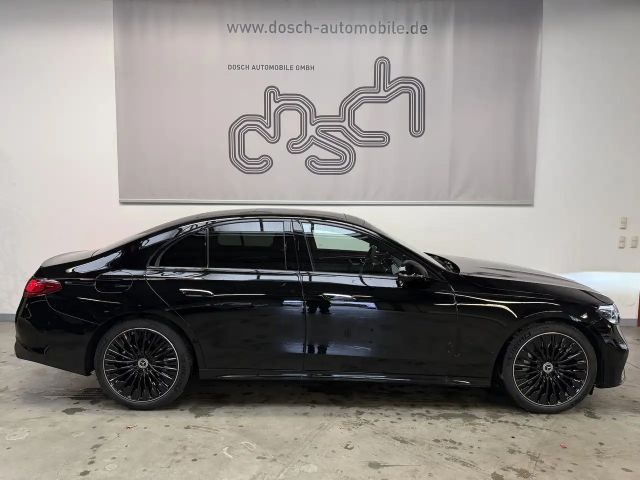 Mercedes-Benz E 220 AMG Line E 220 d Sedan