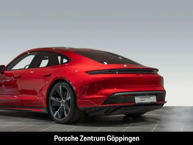 Porsche Taycan Turbo