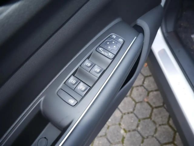 Renault Koleos Blue Initiale Paris