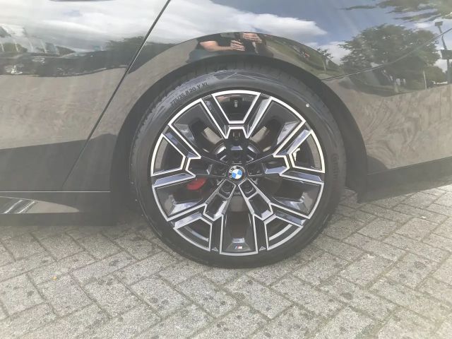 BMW 520 520d M-Sport xDrive