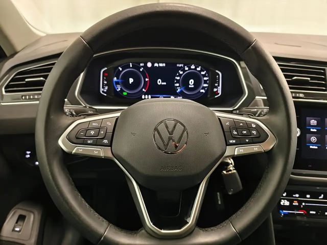 Volkswagen Tiguan DSG IQ.Drive