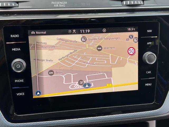 Volkswagen Touran 2.0 TDI DSG IQ.Drive