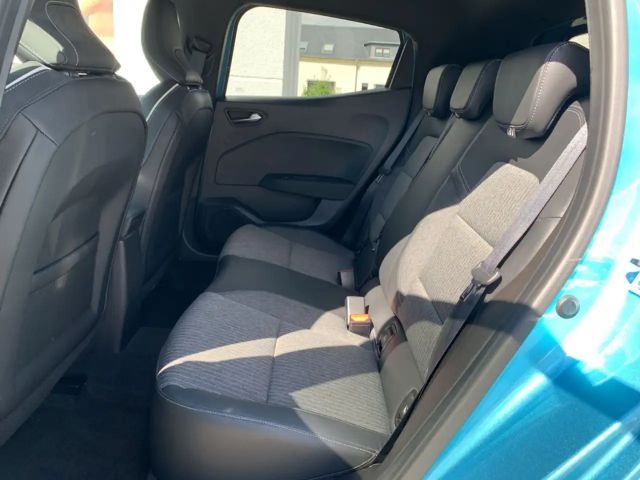 Renault Clio E-Tech Intens