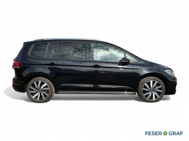 Volkswagen Touran IQ.Drive Move R-Line