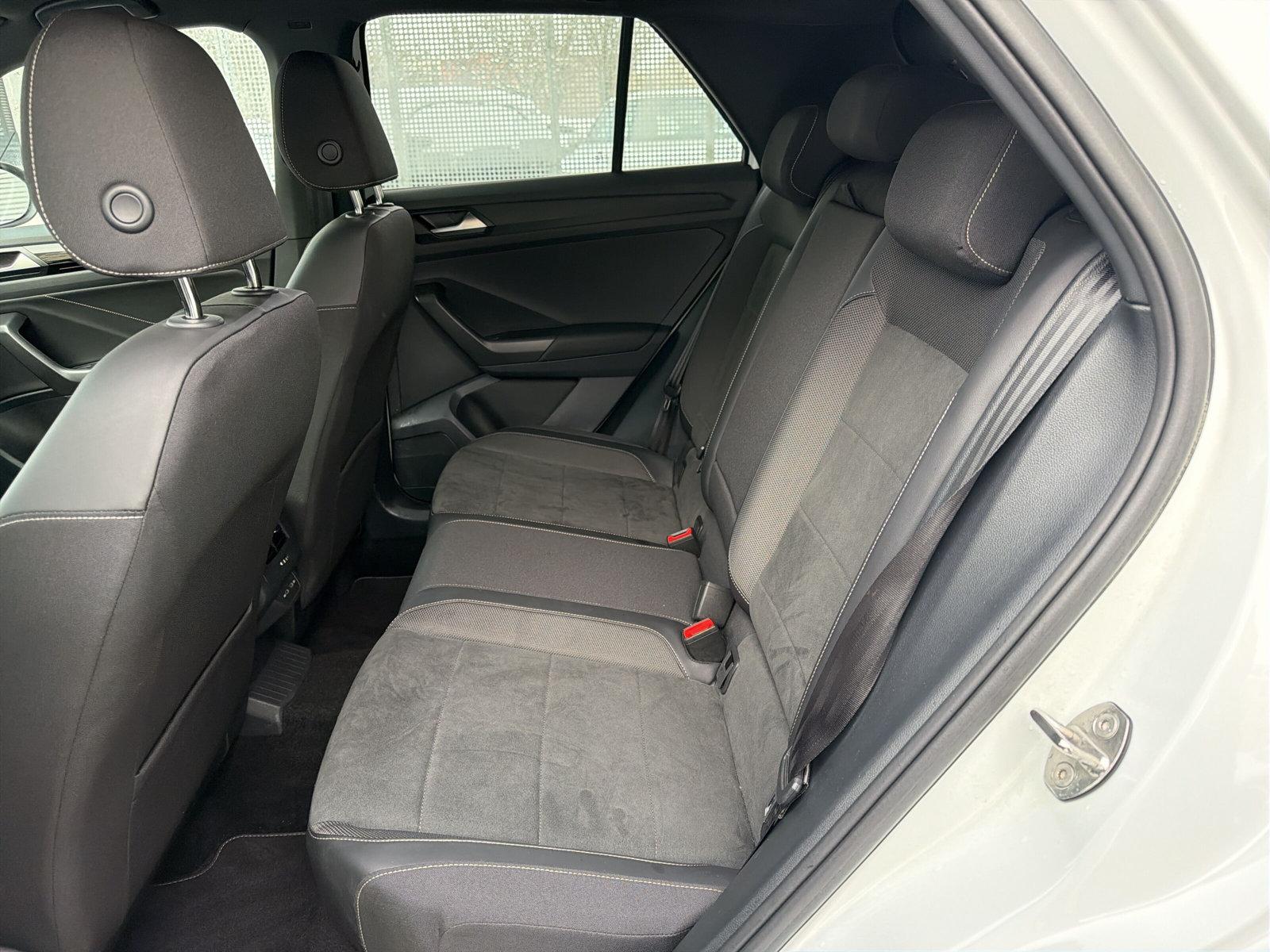 Volkswagen T-Roc 1.5 TSI DSG R-Line