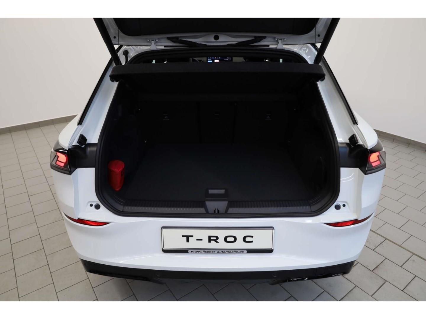 Volkswagen T-Roc 1.5 eTSI R-Line Style