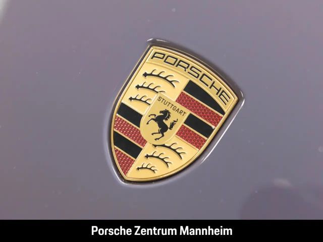 Porsche Macan 4