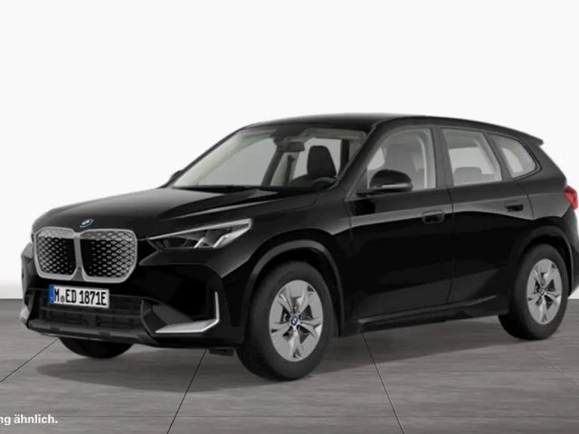 BMW iX1 xDrive30
